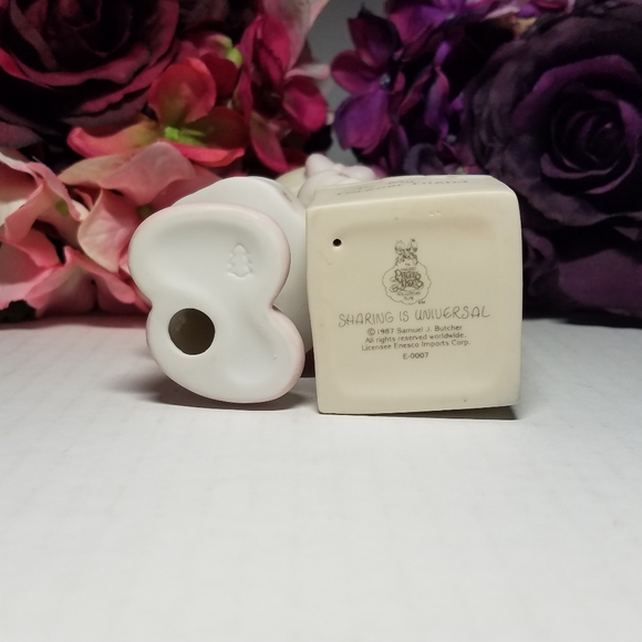 Precious Moments Sharing Is Universal - Picture 5 of 5